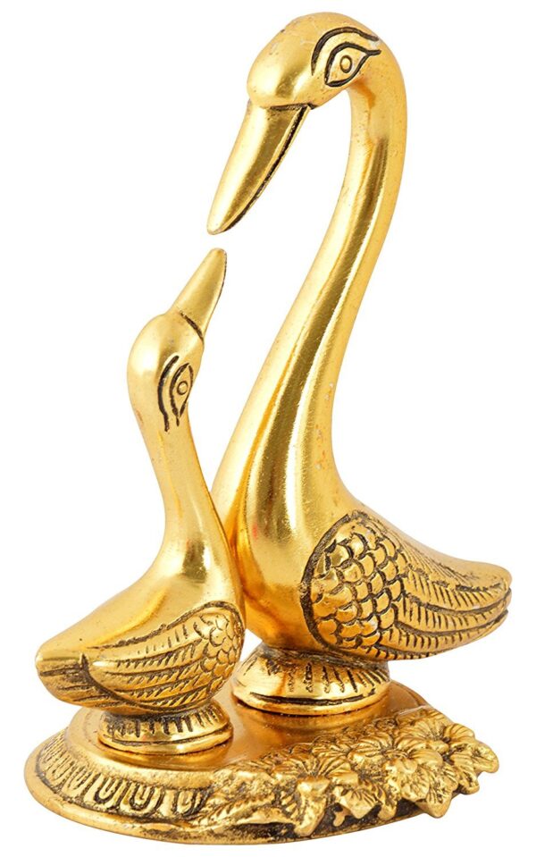 Webelkart Metal Kissing Duck Showpiece for Home and Office Decor Decor- Decorative Items for Home, Antique Home Decor (6 Inches)