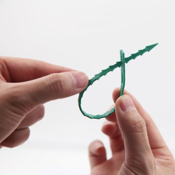 60 PCS Plant Support for Climbers Plant Support Sticks Plant Climbing Wall Clips Plant Ties Twist Tie Plant Holder Tie for Garden Accessories(17cm)