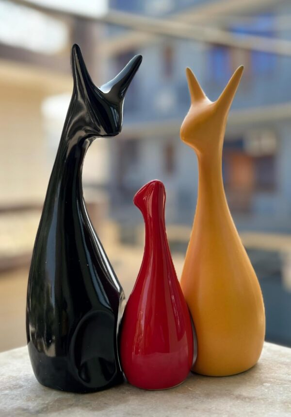 1773313551_Kraftlik-Handicrafts-Ceramic-Home-Decor-Lucky-Deer-Statue-Family-Piano-Finish-Ceramic-Figures-Deer-Family-Set-of-3-Black-Red-Yellow.jpg Kraftlik Handicrafts Ceramic Home Decor Lucky Deer Statue Family Piano Finish Ceramic Figures - Deer Family (Set of 3) (Black-Red-Yellow)