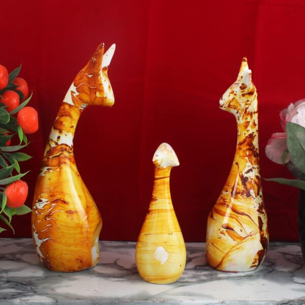 Polyresin Deer Family Showpieces | Home Decor Lucky Deer | Modern showpiece | Decorative Items Living Room | for Home Office Decor Best for Gifting (Set of 3 Deer) modern-106