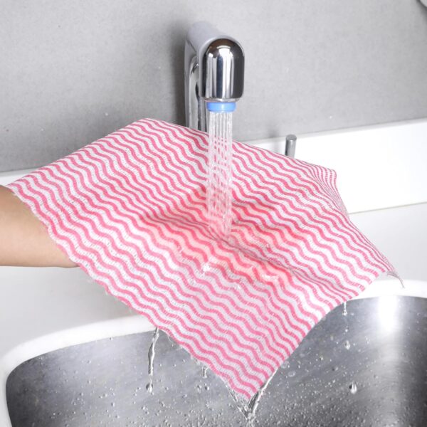 Amazon Brand - Presto! Non-Woven Kitchen Towel Roll | 80 Pulls (Pack of 2) | Size: 23 x 21 cm | Wavy Pattern (Red & Blue) | Washable and Reusable | Highly Absorbent | For Daily Use