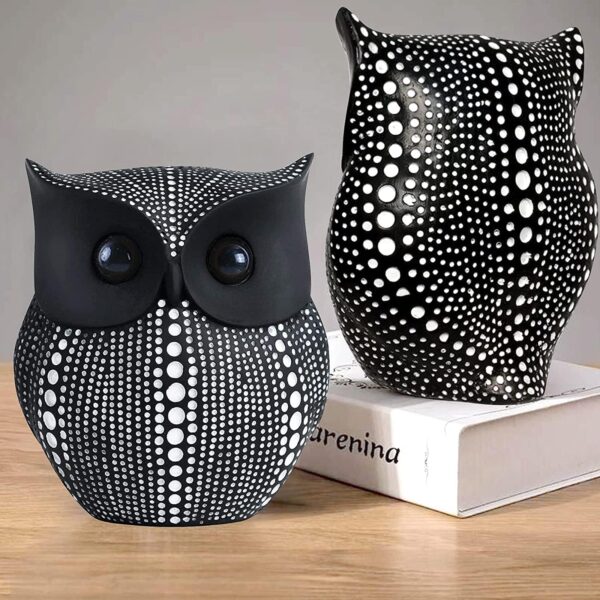 LIFEHAXTORE® Modern Classy Lucky Owl Handicraft Resin Art Figure Showpiece (Black and White, 2 Piece)