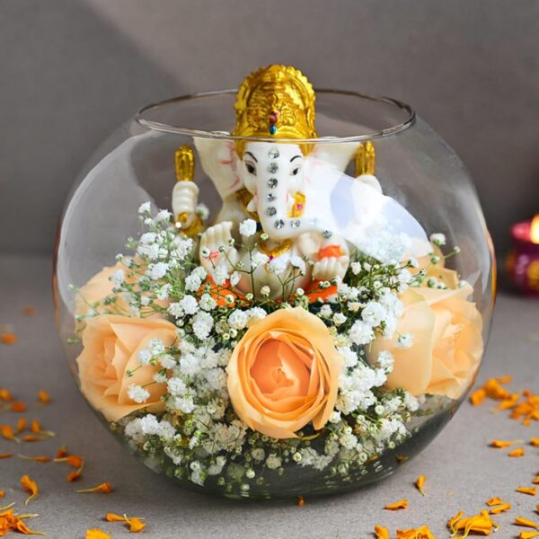 FlowerAura Fresh Live 6 Peach Roses Flowers Bouquet with Ganesha Idol in Fish Bowl for Living Room, Table Decor, Home Decor, Temple Decor, Gift for Religious Events & Occasions (Same Day Delivery)