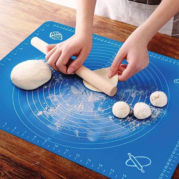 Carrot - Silicone Baking Mat Silicone Chapati Atta Kneading Mat Carrot - Silicone Baking Mat Silicone Chapati Atta Kneading Mat Non-Stick Fondant Rolling Mat Stretchable for Kitchen Roti Chapati (Baking Mat 50 * 40 cm) (Color May Vary, 1)