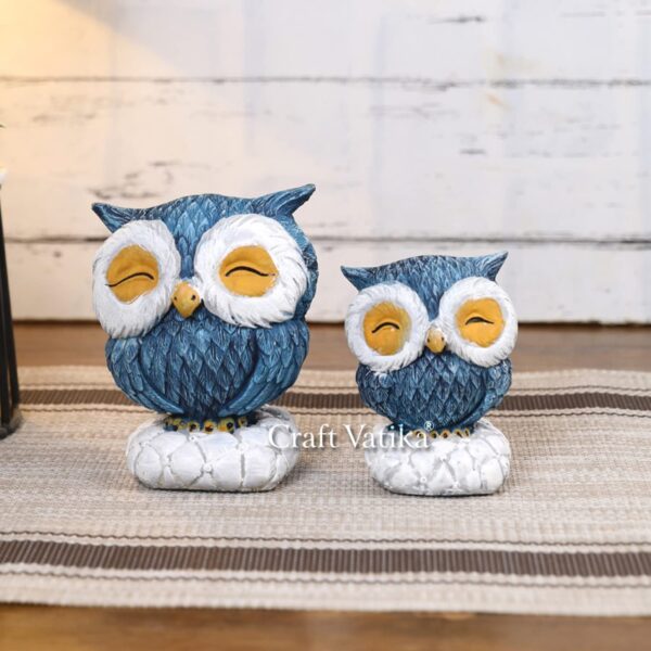 CraftVatika Resin Mother Owl with Baby Owl Decorative Showpiece, Handmade Owl Sculpture, Feng Shui Bird, Owl Bird Family Figurine, Gift for Kids, Uses for Living Room, Garden, Office Desk (Set of 2)