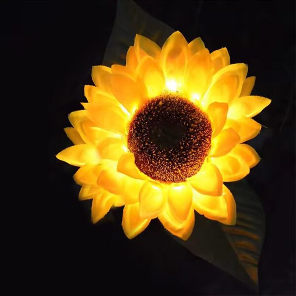 GIGAWATTS GW-917 Solar Sunflower Flower Light | 10 LED Solar Flower Lights for Garden with 600mAh Battery, BIS Approved, IP65 Waterproof Outdoor Garden Pathway Decoration Lamp (Pack of 1, Warm White)