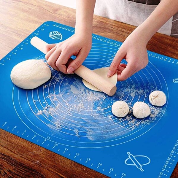 Silicone Baking Mat Roti mat for Kitchen Chapati matAtta Kneading Silicone Baking Mat Roti mat for Kitchen Chapati matAtta Kneading Mat Non Stick Fondant Dough Rolling mat Cake Pad Cooking (50 * 40 cm Blue)