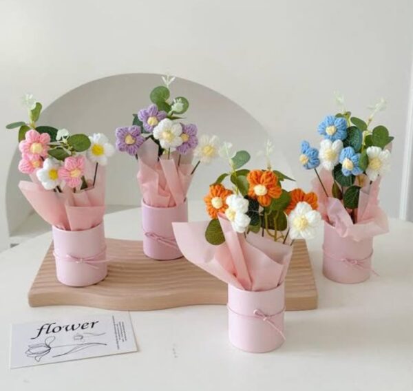 VRB Dec 1pcs Artificial Crochet Flower Bouquet/Artificial Flowers Bunch/Crochet Flowers Bouquet/Crochet Flowers/Flowers Bouquet Gift for Girls Home Decor,Gifting,etc. (Pink Daisy Bouquet)