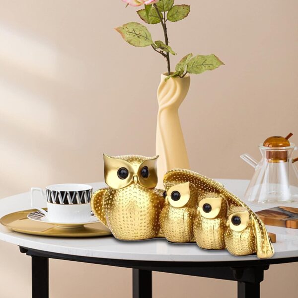 Family of Four Owl Statue Decorative for Bedroom Housewarming Gift Desk