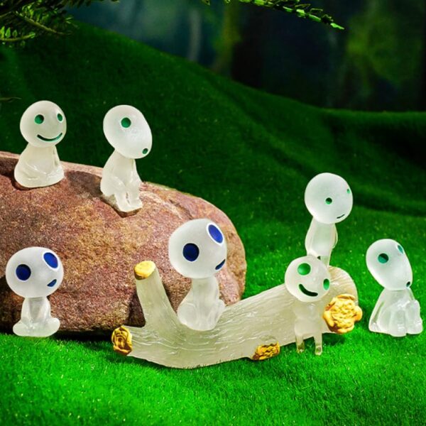 HASTHIP® 10Pcs Glowing Mini Alien Figurines, Small Miniature Decor Items, Miniatures Garden Decoration Home Decor, PVC Luminescent Mini Alien Figurines Plant Pot Ornaments for Planters, Terrariums
