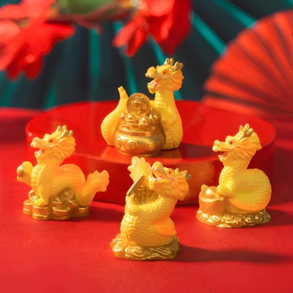 4xMini Dragon Statue Chinese New Year Decor Office Ornament Miniature Figurine Style D 3.3x4.1cm