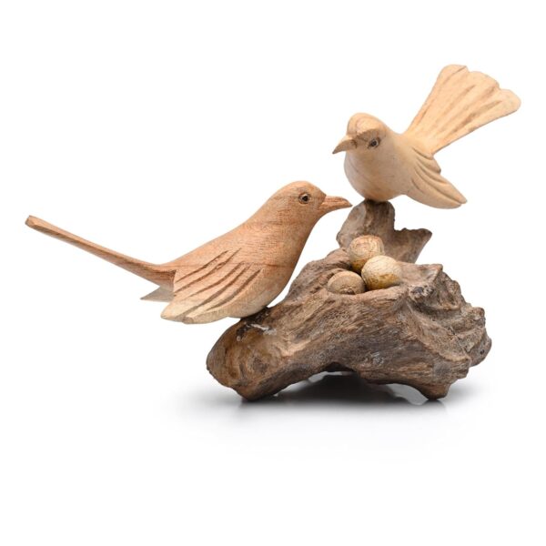 BAGUS Handcrafted Wooden Birds on Nest Sculpture, Traditional Home Decor, Natural Wood Finish, 20X9X9 cm