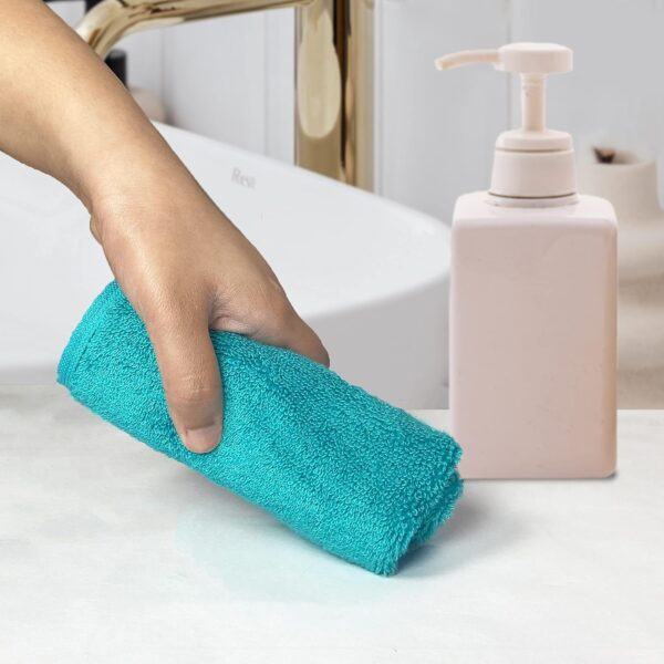 HEELIUM Bamboo Face Towel | Ultra Absorbent & Odour-Free | 3X Softer Than Cotton Towels | 30 x 30 cm - 600 GSM | Pack of 3 - Teal