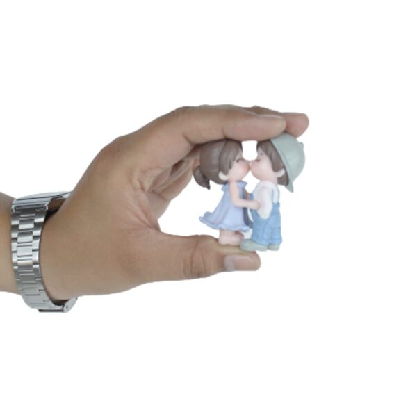 Wonderland Set of 2 Kissing Cap Couple Miniature| Figurine for Car Dashboard | Doll House Accessory | Showpiece| Gifting | Fairy Garden Accessories - Boy- 0.9x0.9x2.16, Girl- 0.7x0.9x2 inches- Blue