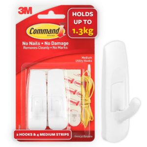 3M Command Medium Wall Hooks, Holds 1.3kg, No paint damage, 3M Command Medium Wall Hooks, Holds 1.3kg, No paint damage, Heavy Duty, Holds Strongly, Reusable, Adhesive hooks for wall, Multi-surface (White, 2hooks, 4 strips)