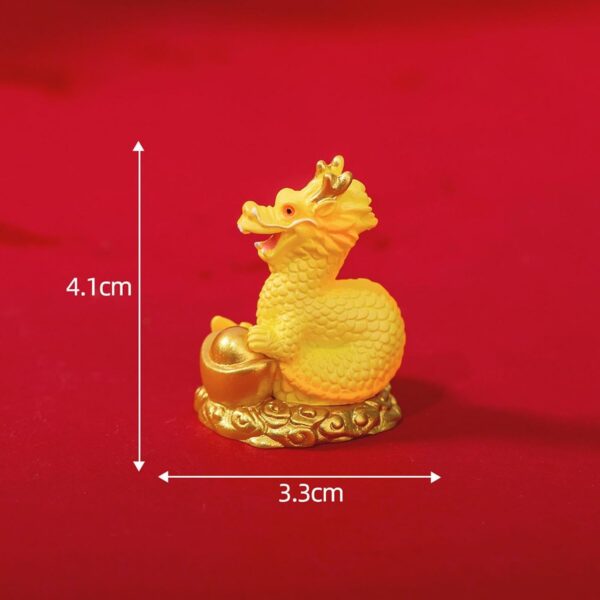 4xMini Dragon Statue Chinese New Year Decor Office Ornament Miniature Figurine Style D 3.3x4.1cm