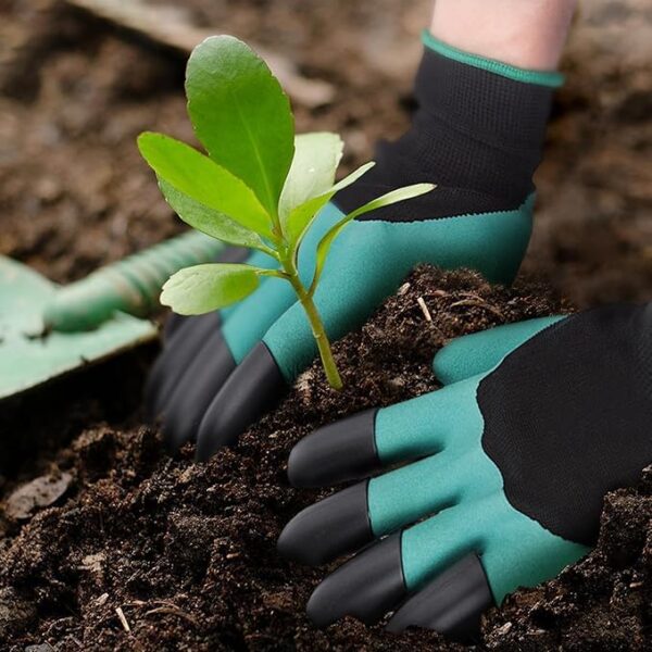 Garden Art Multipurpose Gloves | Cut-Resistant Gloves, Rubber Coated, Comfortable For Wood Working, Construction Work, Electric Welding and Other Activites GGWPN2H (2 Hand Claws Blue)