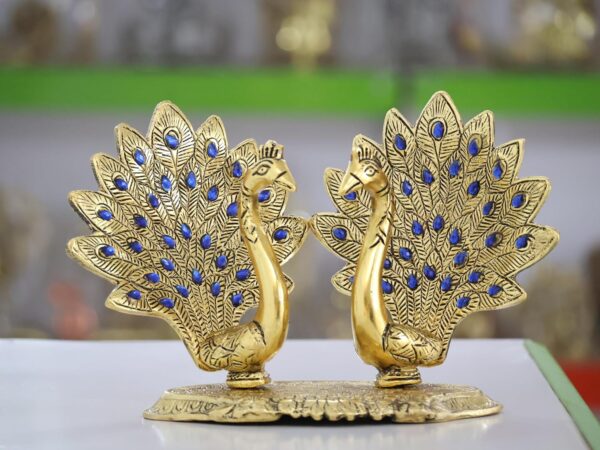 KridayKraft-Double-Peacock-Metal-Statue-Lovers-Peacock-Couple-Animal-Showpiece-Figurines-Feng-Shui-as-Table-Top-Figurine-for-Living-Room-Office-Bedroom-Decorative.jpg KridayKraft Double Peacock Metal Statue, Lovers Peacock Couple, Animal Showpiece Figurines, Feng Shui as Table Top Figurine for Living Room, Office, Bedroom, Decorative