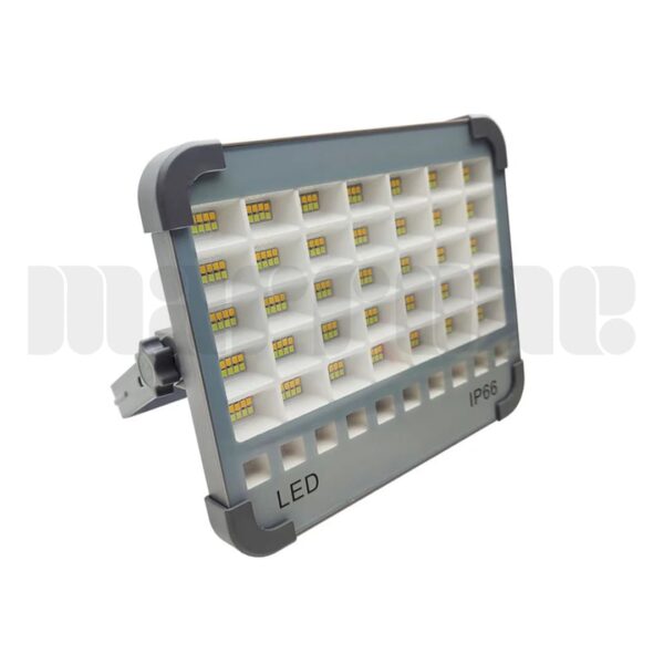 Marrone Solar Flood Light, IP66 Waterproof Solar Powered Auto On/Off Marrone Solar Flood Light, IP66 Waterproof Solar Powered Auto On/Off Floodlights Portable Rechargeable LED Light for Outdoor Garden Yard Car Repair