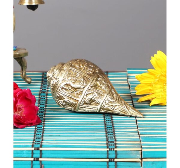 Two-Moustaches-100-Pure-Brass-Ganesha-Carving-Brass-Shankh-Showpiece-Attractive-Brass-Conch-for-TempleHome-Shankh-for-Pooja-Weight-430-Grams-Mandir-Decorations-Items-Standard-Pack-of-1.jpg Two Moustaches 100% Pure Brass Ganesha Carving Brass Shankh Showpiece, Attractive Brass Conch for Temple/Home, Shankh for Pooja, Weight - 430 Grams, Mandir Decorations Items, Standard, Pack of 1