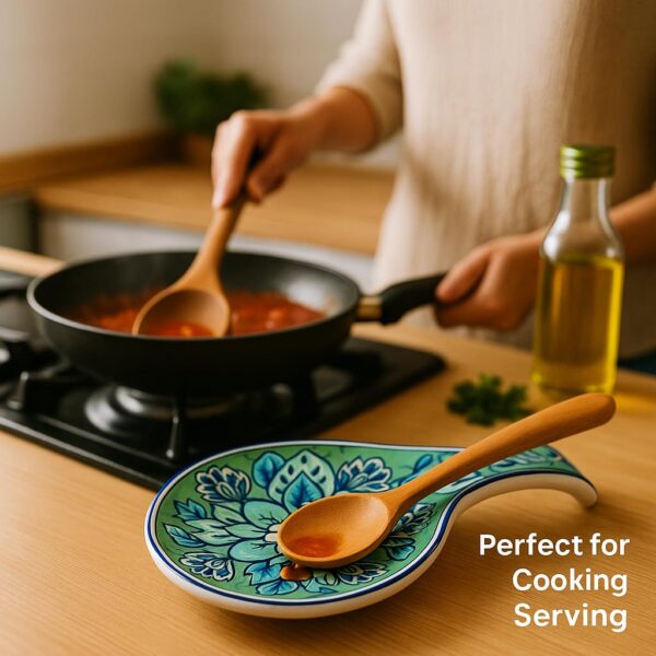 KITTENS Handpainted Ceramic Spoon Rest - Green | Microwave & Dishwasher Safe | Food Grade Material | Scratch Resistant | Perfect for Kitchen Counters, Stovetops, Cooking, Gifting