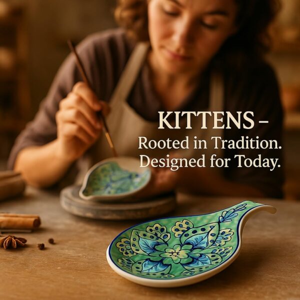 KITTENS Handpainted Ceramic Spoon Rest - Green | Microwave & Dishwasher Safe | Food Grade Material | Scratch Resistant | Perfect for Kitchen Counters, Stovetops, Cooking, Gifting